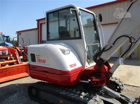 tb240 mini excavator specs|2021 takeuchi tb240 for sale.